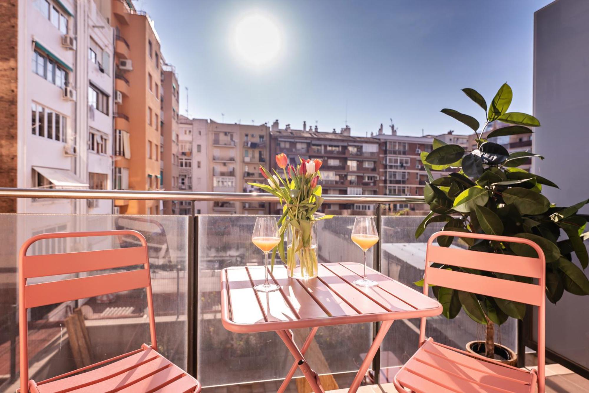 Sweett - Carrer Fira Lägenhet Barcelona Rum bild